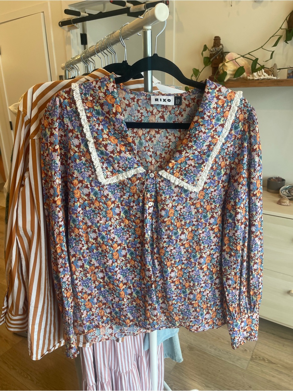 RIXO Floral Puff-Sleeve Blouse with Crochet-Trim Collar — Orange, Purple, Blue